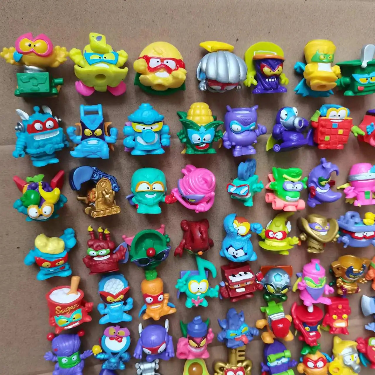 Original 15pcs Different Superzings Superthings Action Figures Toys Model