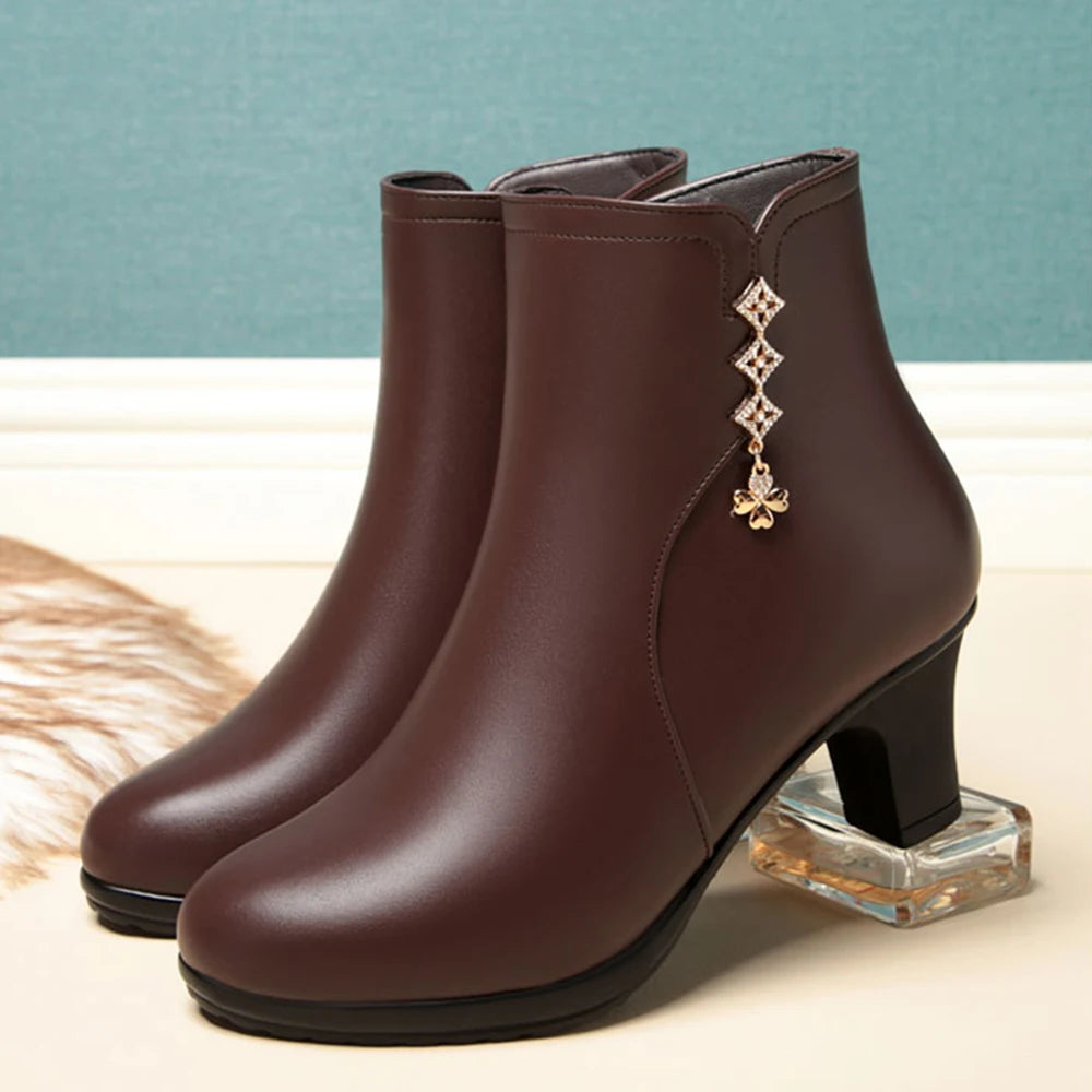 Leather thick-heeled boots